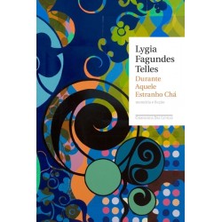 Durante aquele estranho chá...